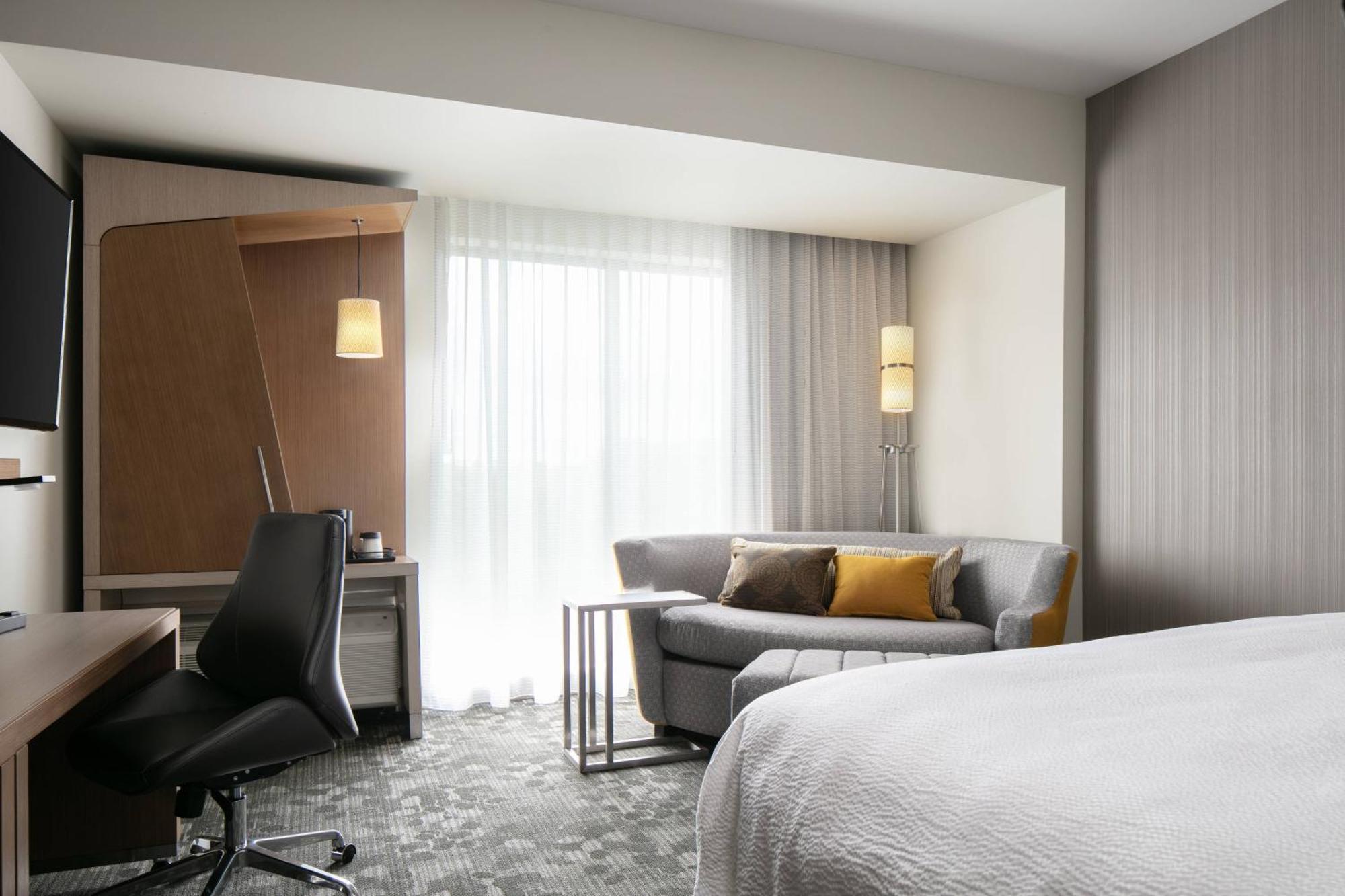 Courtyard Sioux City Downtown/Convention Center Экстерьер фото