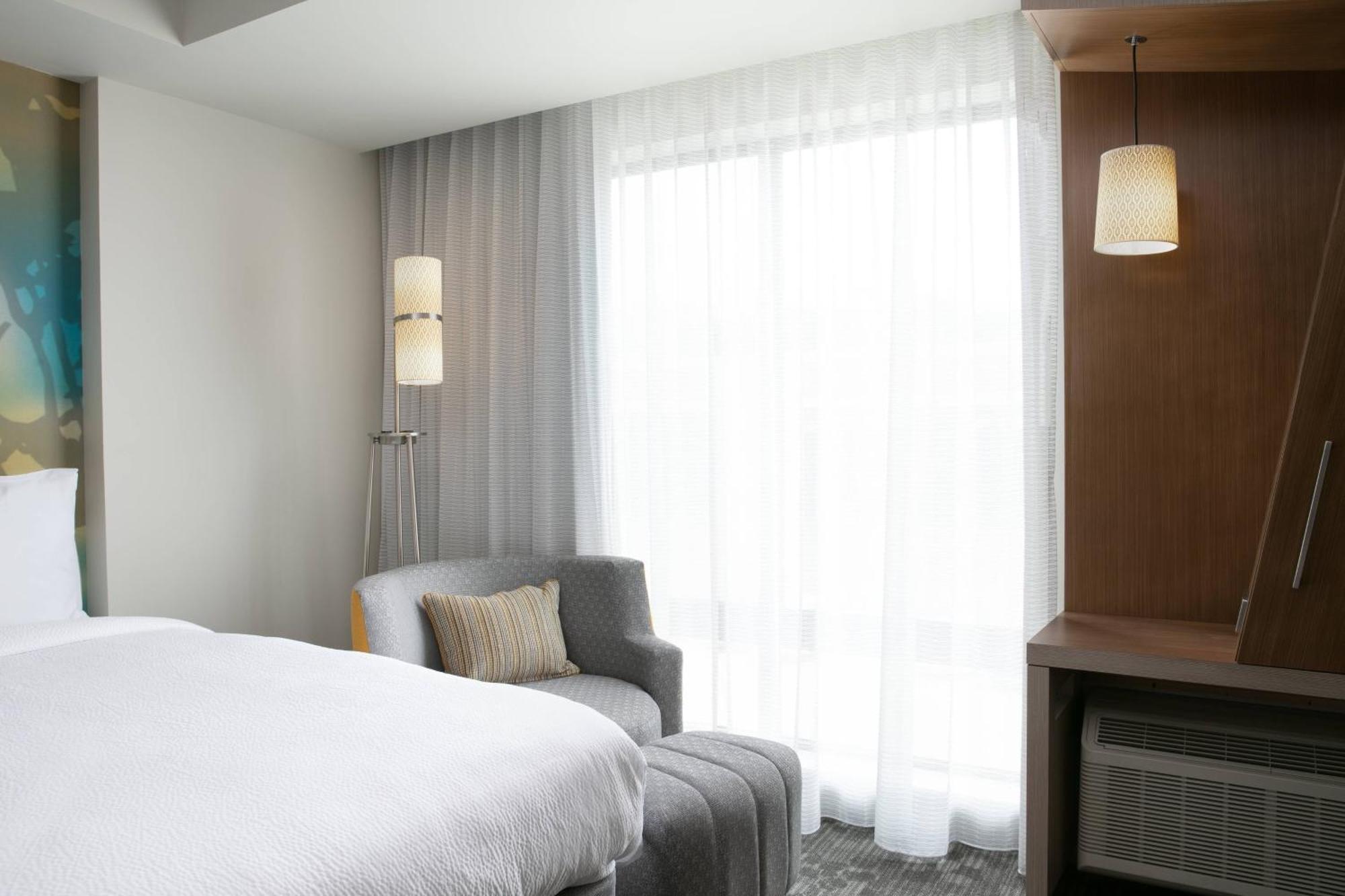 Courtyard Sioux City Downtown/Convention Center Экстерьер фото